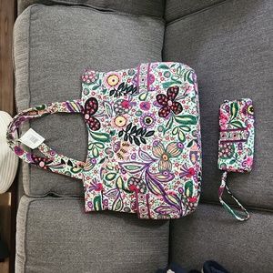 Vera Bradley Pleated Tote in Viva la Vera